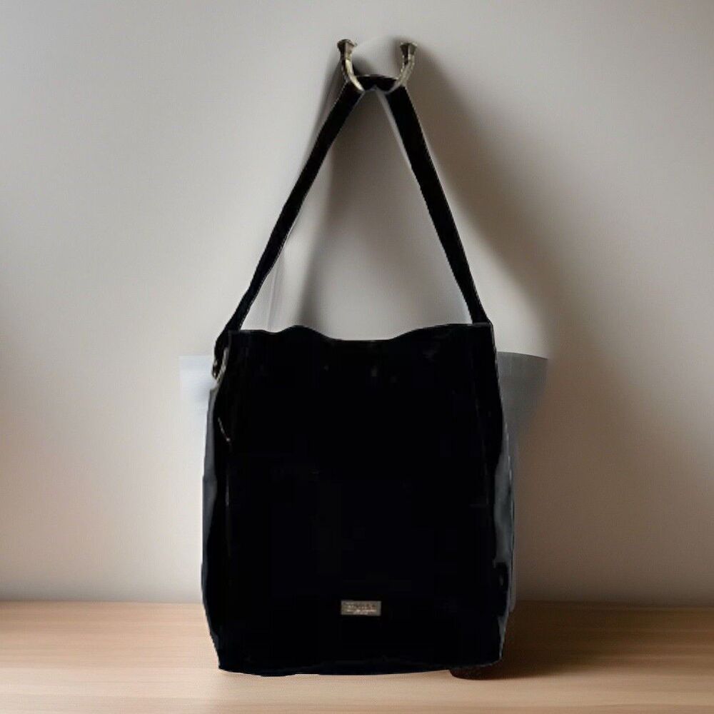 Carolina Herrera Purse Good Girl Black Velvet‎ Lacquer Shoulder Bag Tote